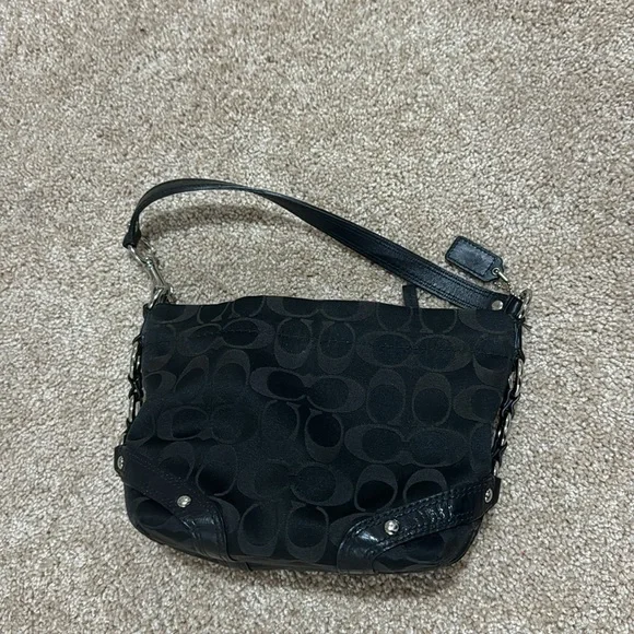 Coach purse - Picture 2 of 4